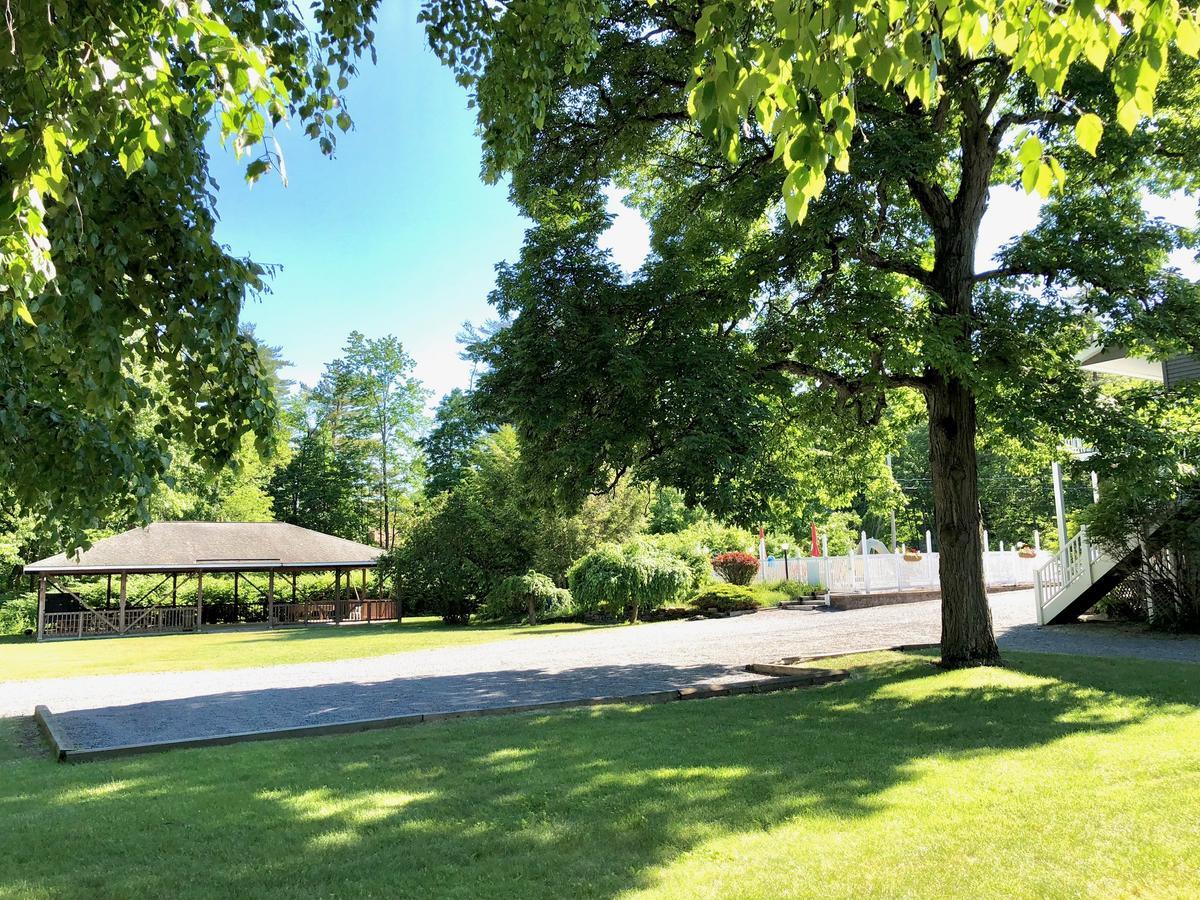 Lyn Aire Motel - Lake George Kültér fotó
